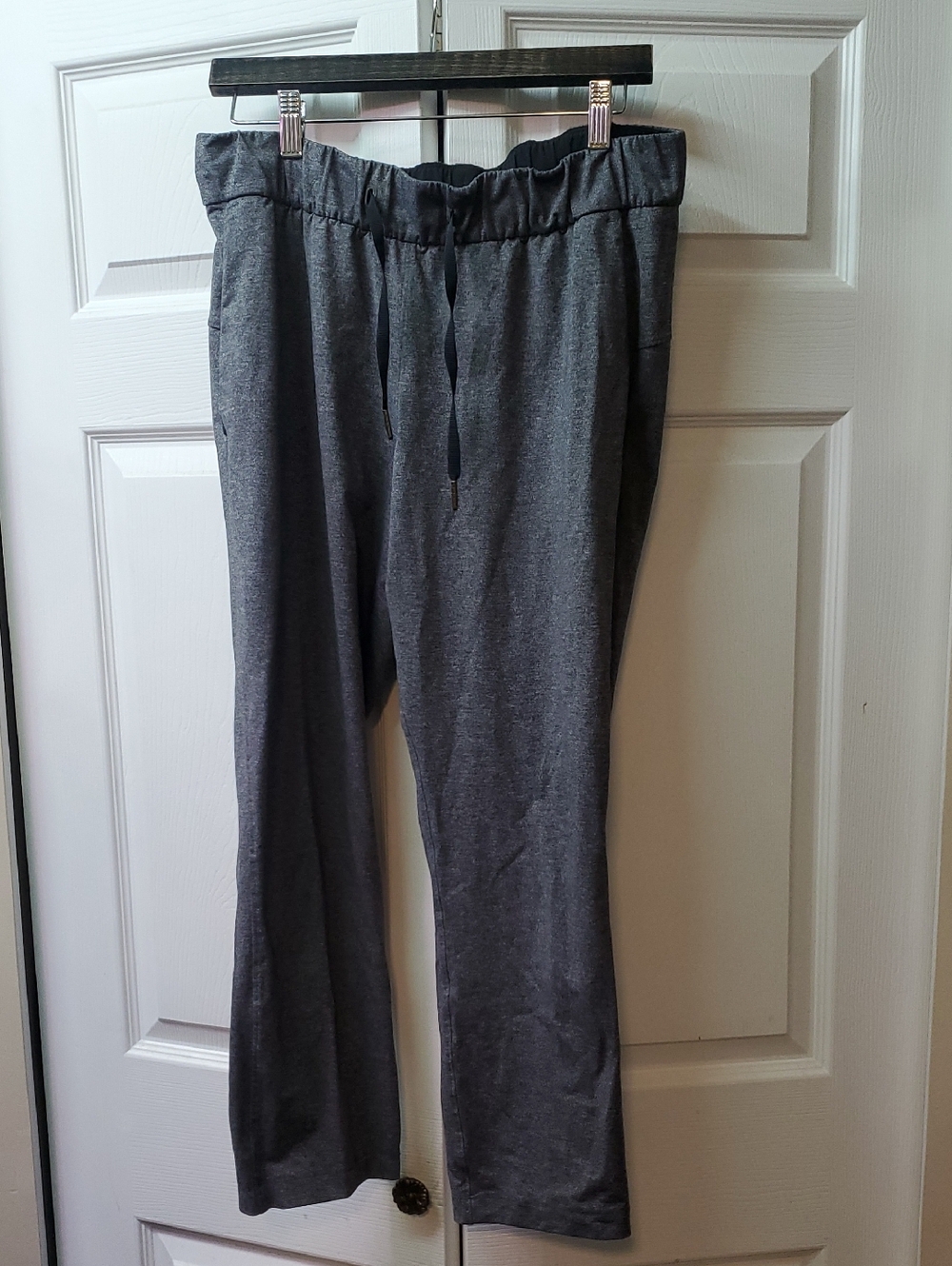 LULULEMON loose Fit Womans Pants Heather Grey Size 8